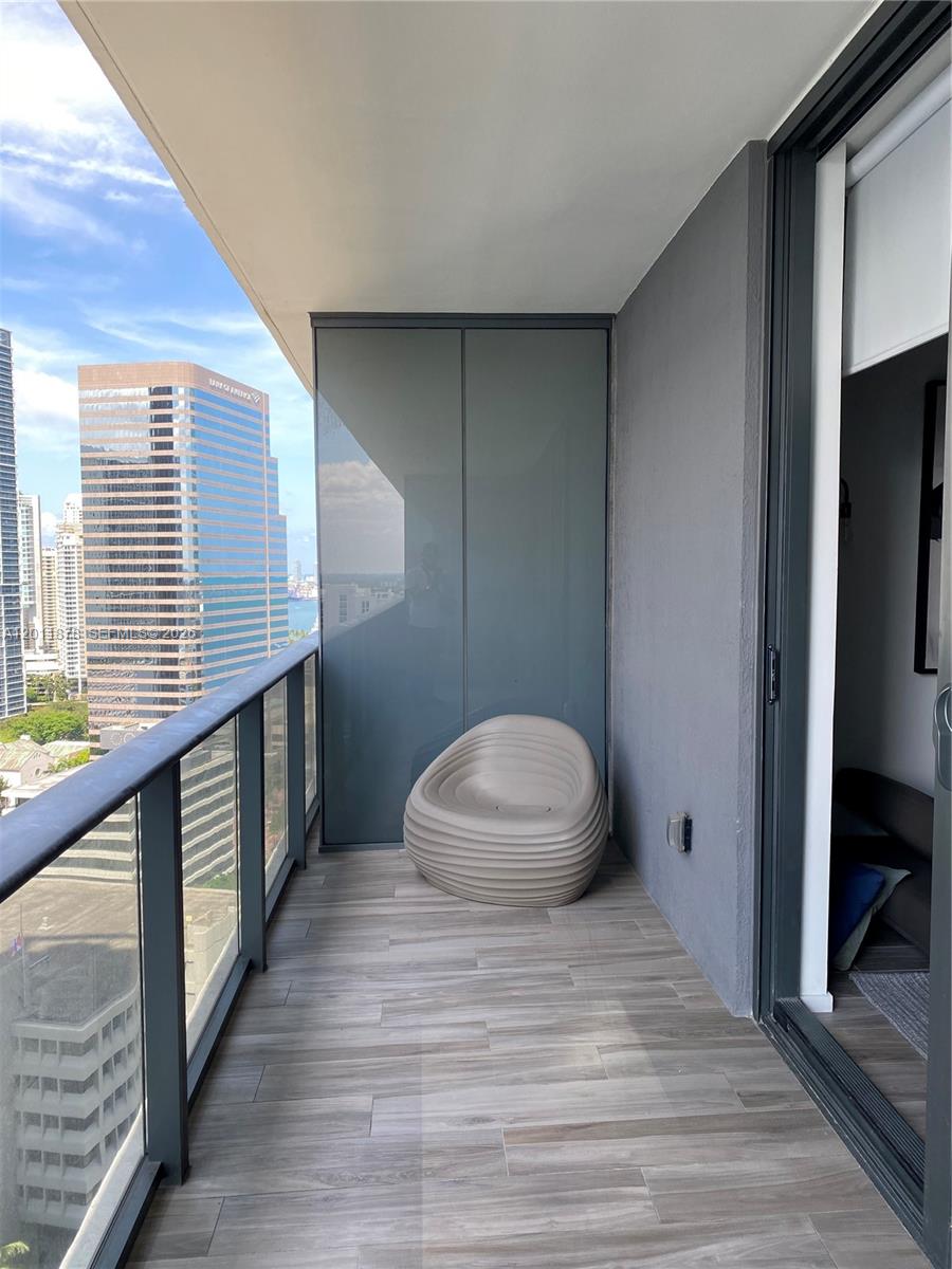 801 S Miami Ave #2306, Miami FL 33130