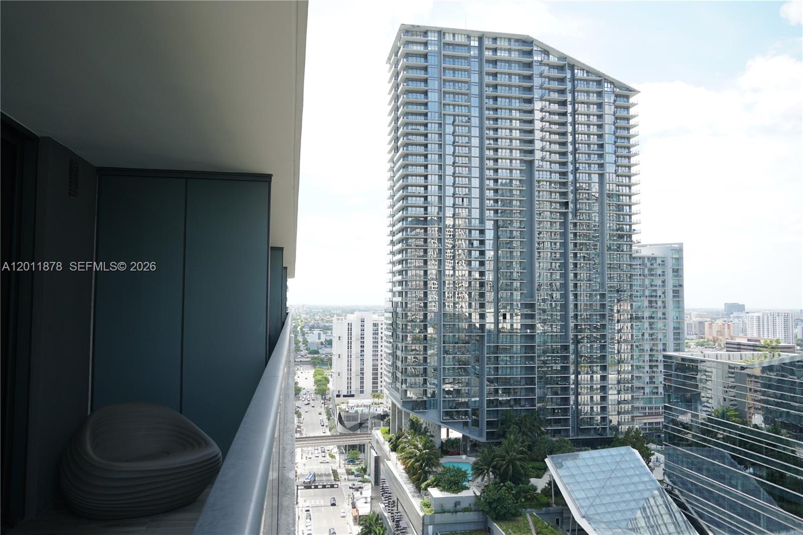 801 S Miami Ave #2306, Miami FL 33130