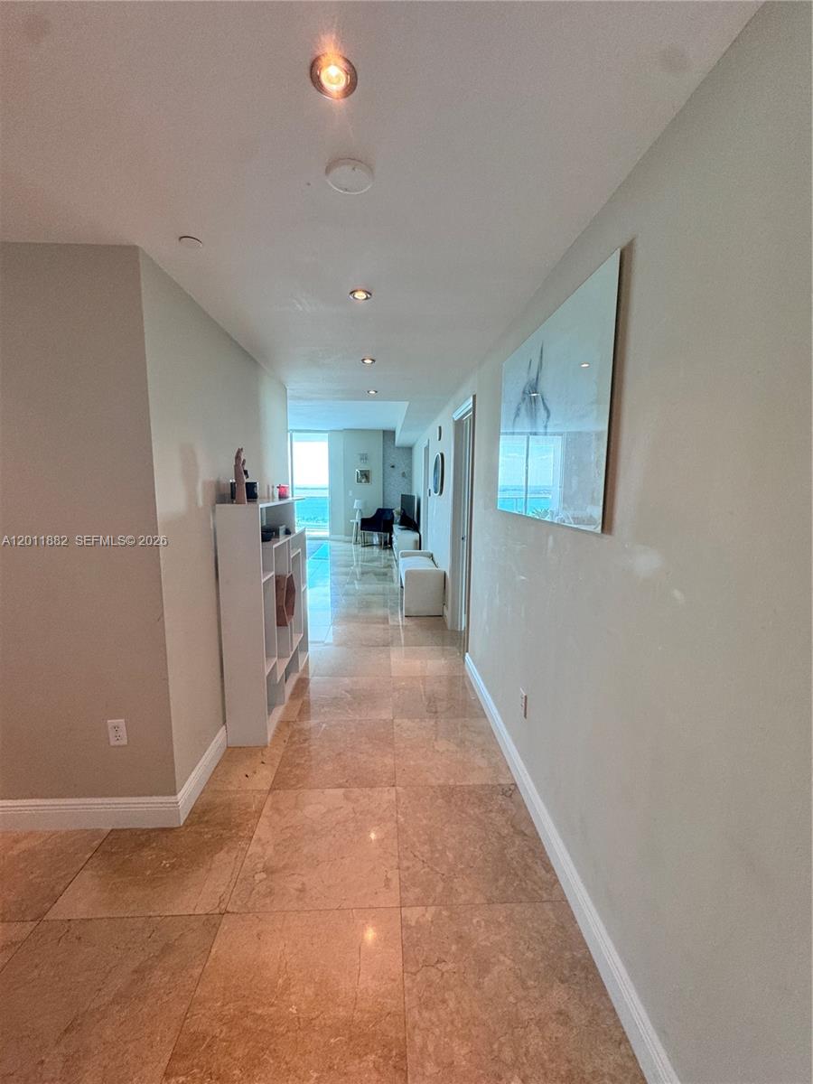 2101 Brickell Ave #3205, Miami FL 33129