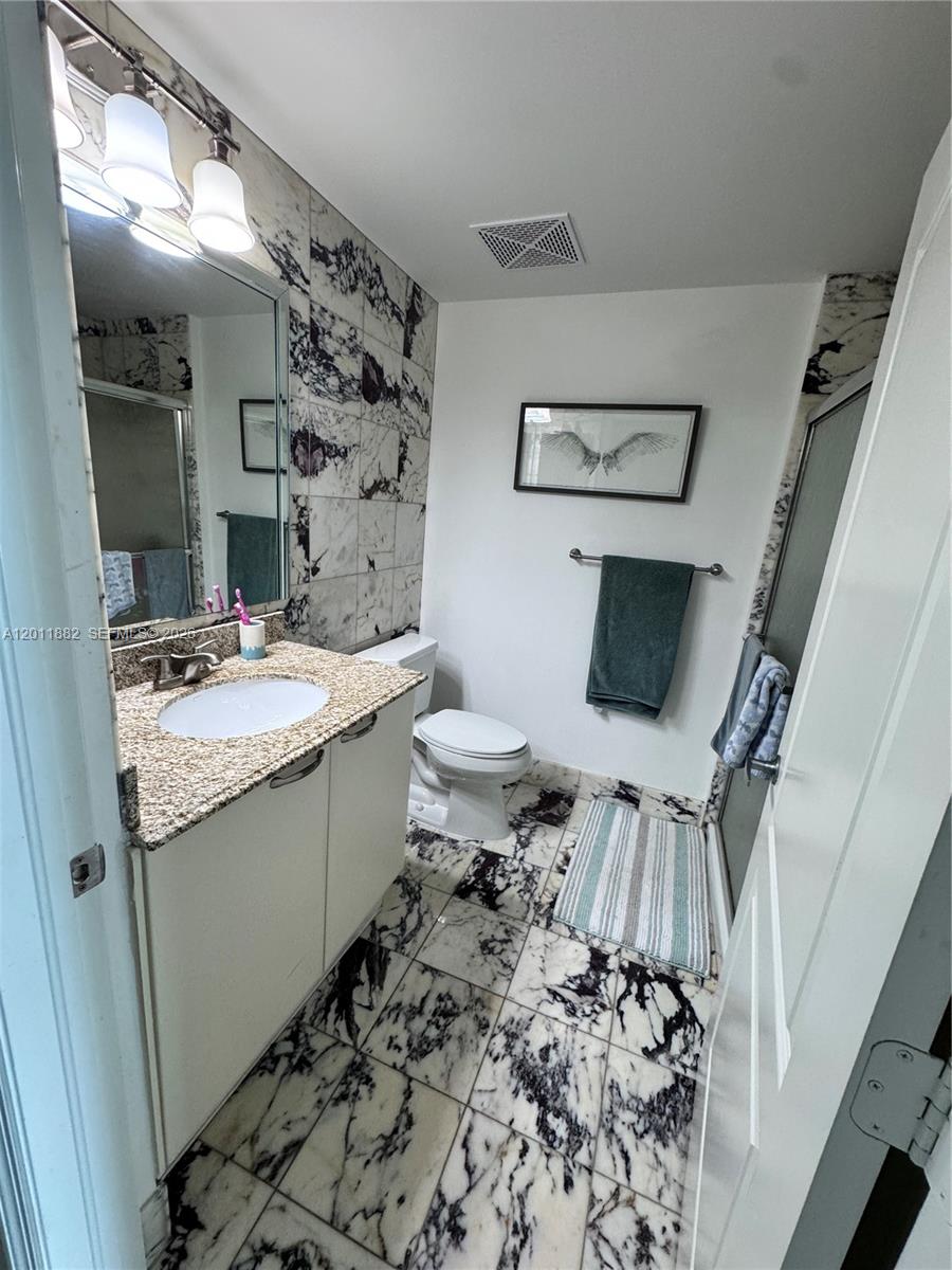 2101 Brickell Ave #3205, Miami FL 33129