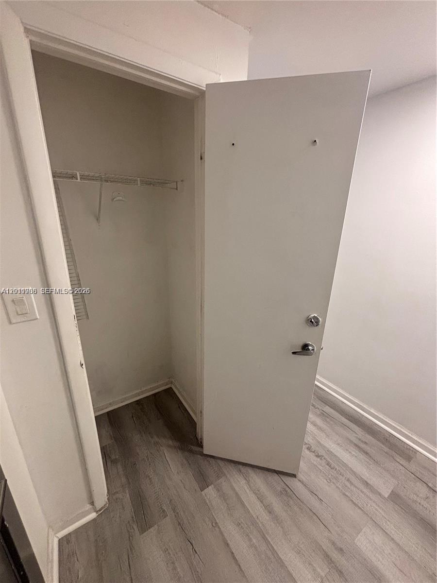 185 SE 14th Ter #603, Miami FL 33131