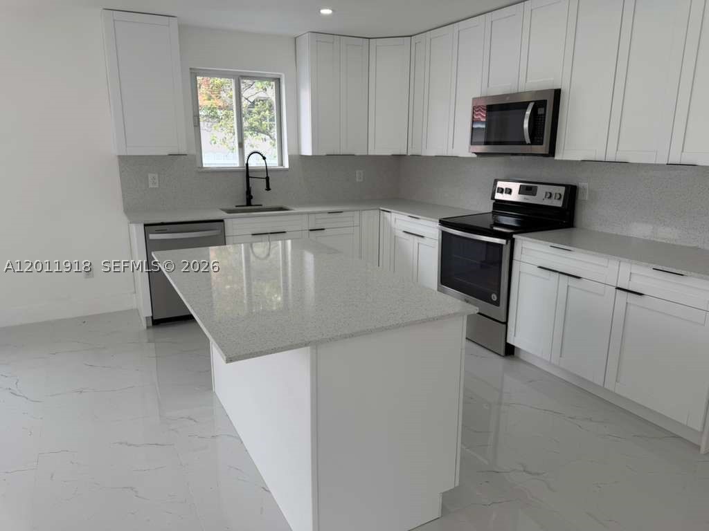 3536 NW 14th Ter, Miami FL 33125