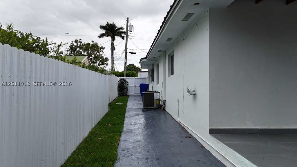 3536 NW 14th Ter, Miami FL 33125
