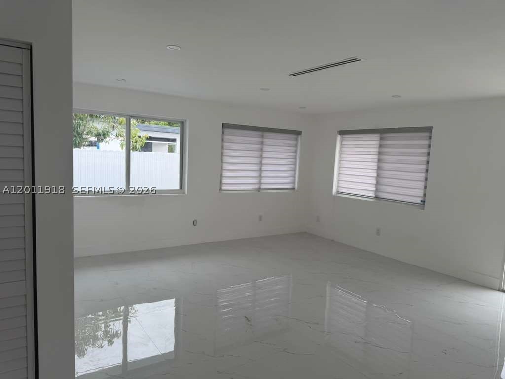 3536 NW 14th Ter, Miami FL 33125