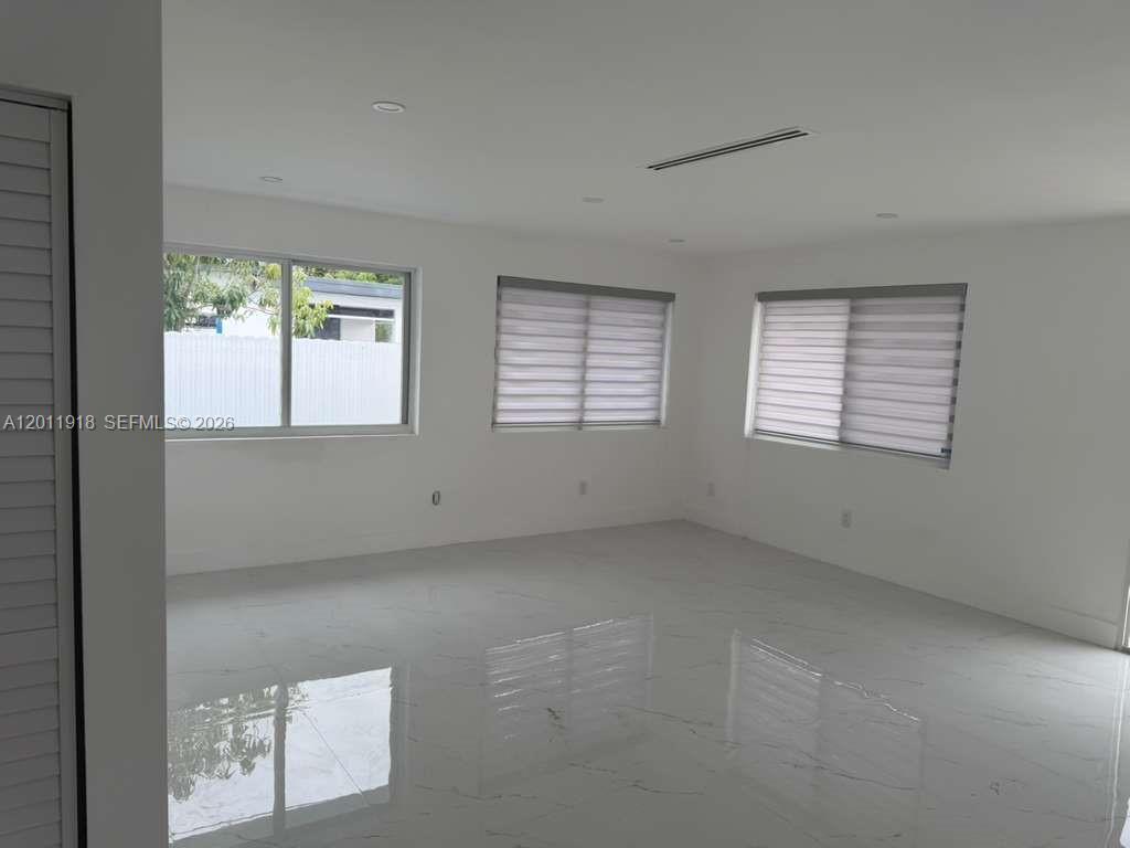 3536 NW 14th Ter, Miami FL 33125