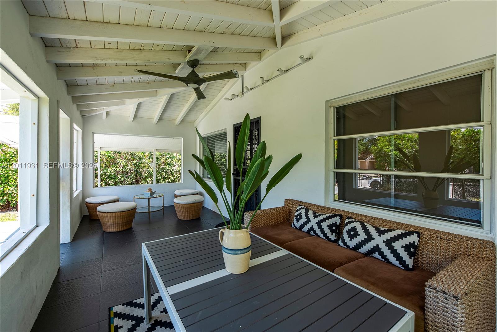 3655 Oak Ave #3655, Miami FL 33133