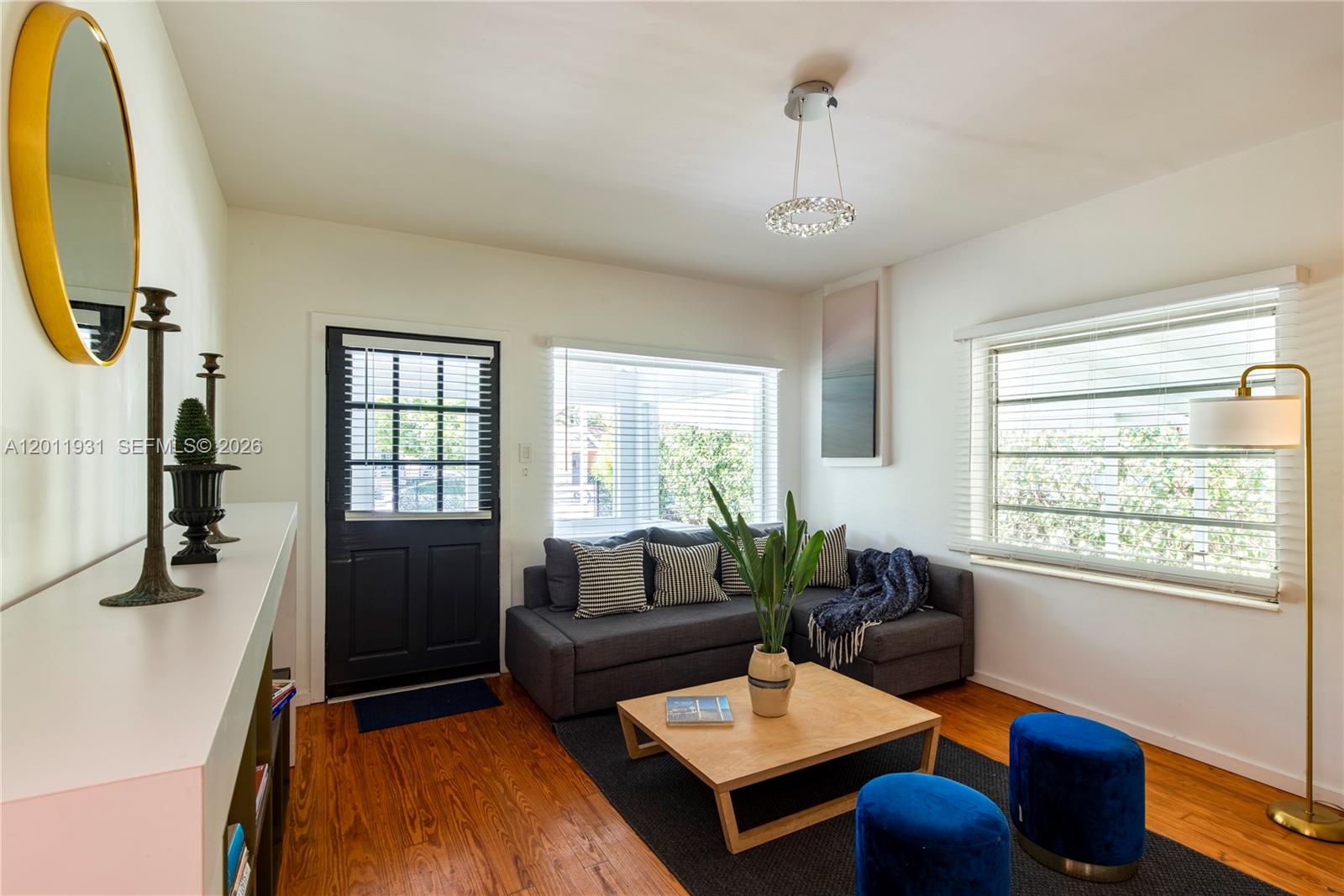 3655 Oak Ave #3655, Miami FL 33133