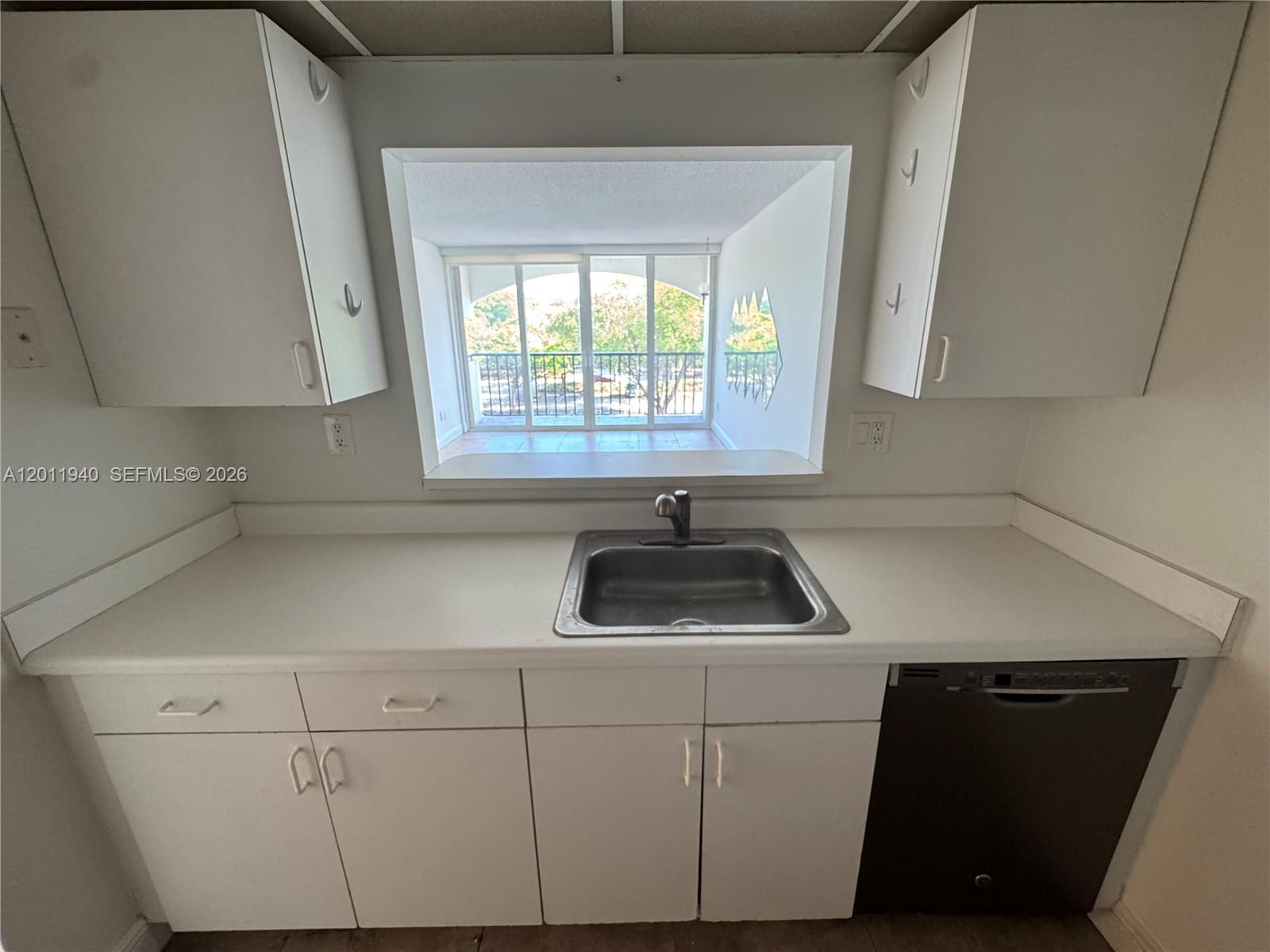 2160 SW 16th Ave #416, Miami FL 33145