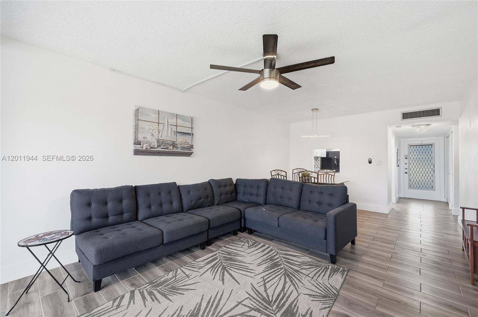 5860 NW 64th Ave #102, Tamarac FL 33319