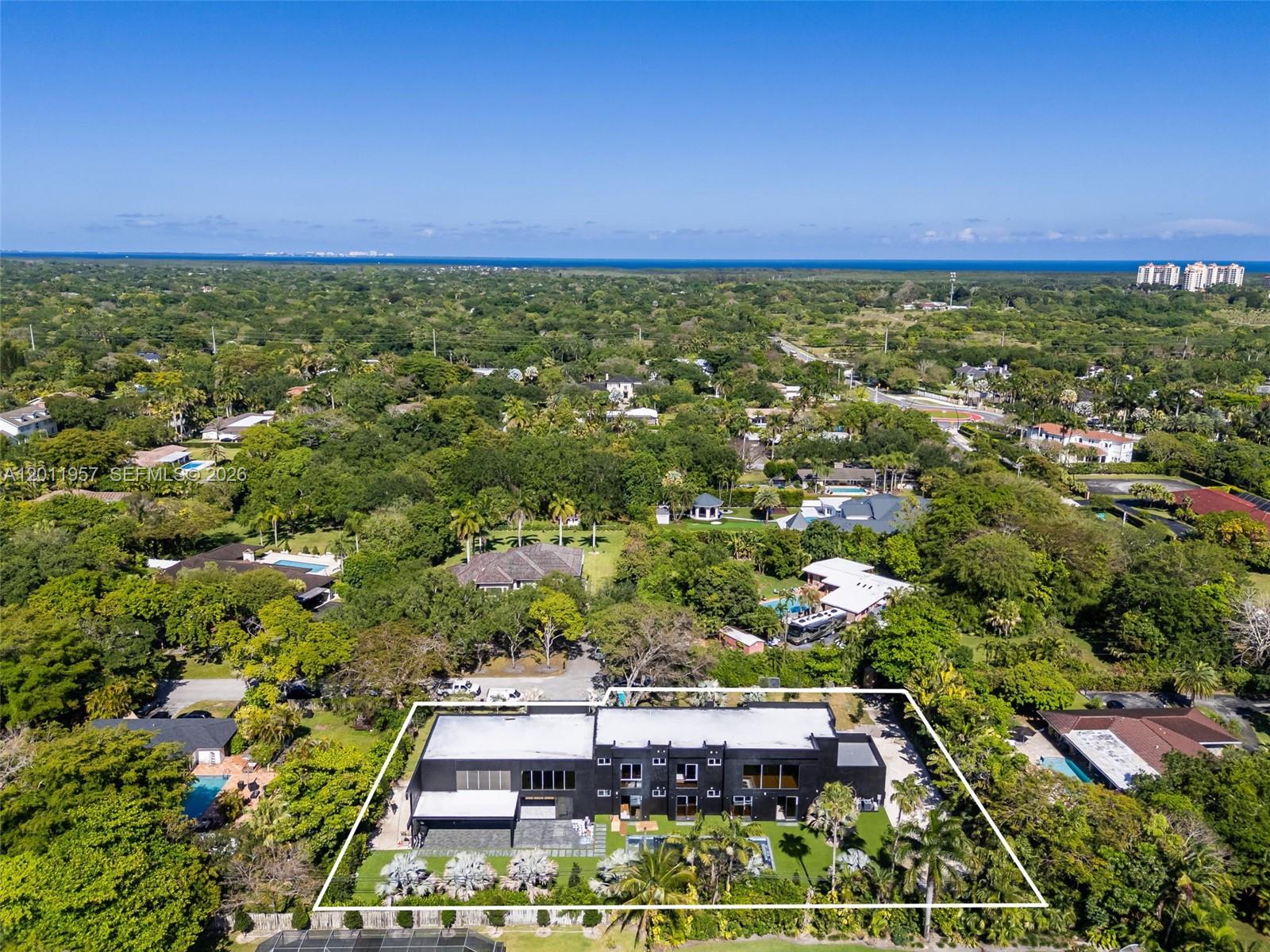 13500 SW 69th Ave, Pinecrest FL 33156
