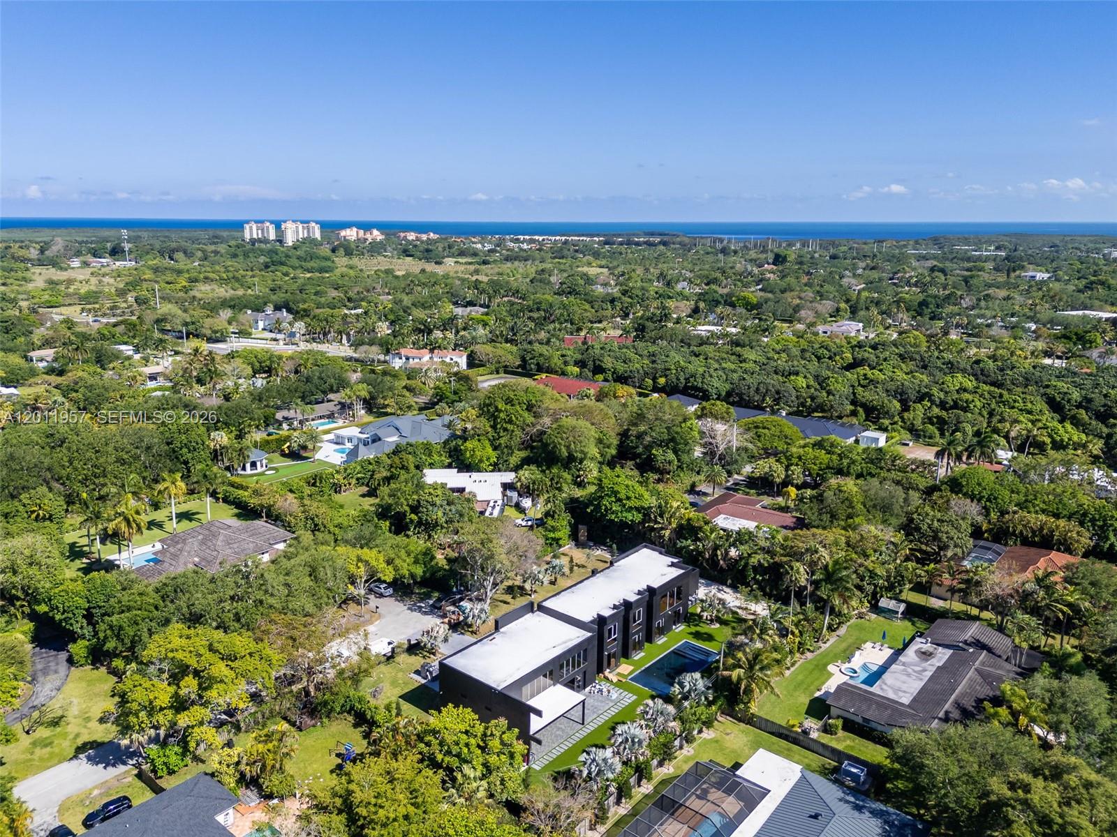 13500 SW 69th Ave, Pinecrest FL 33156