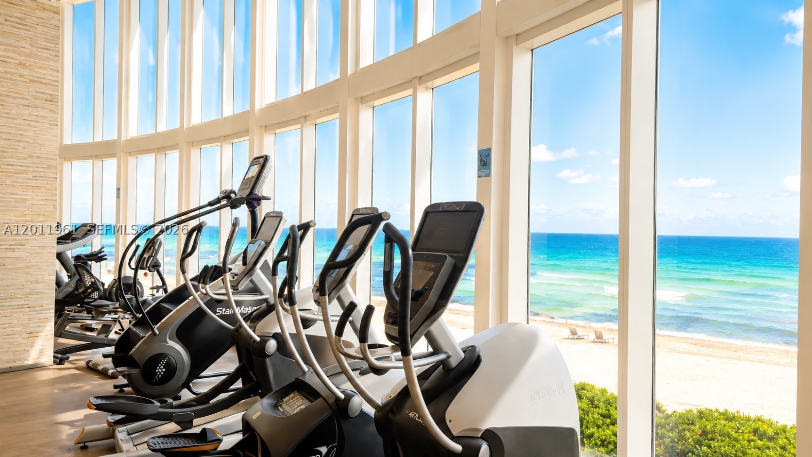 15901 Collins Ave #4303, Sunny Isles Beach FL 33160