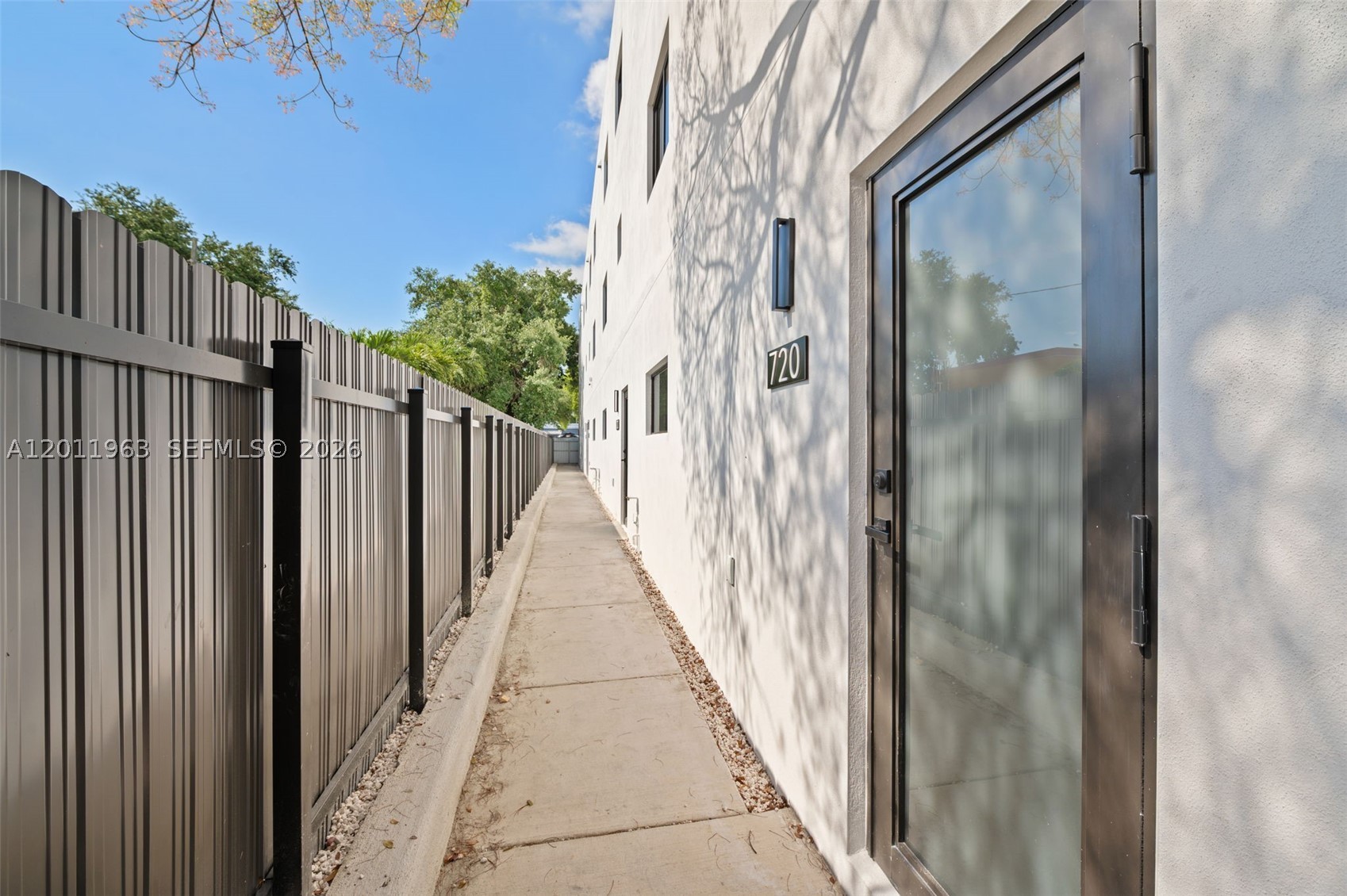 720 NW 55th Ter #720, Miami FL 33127