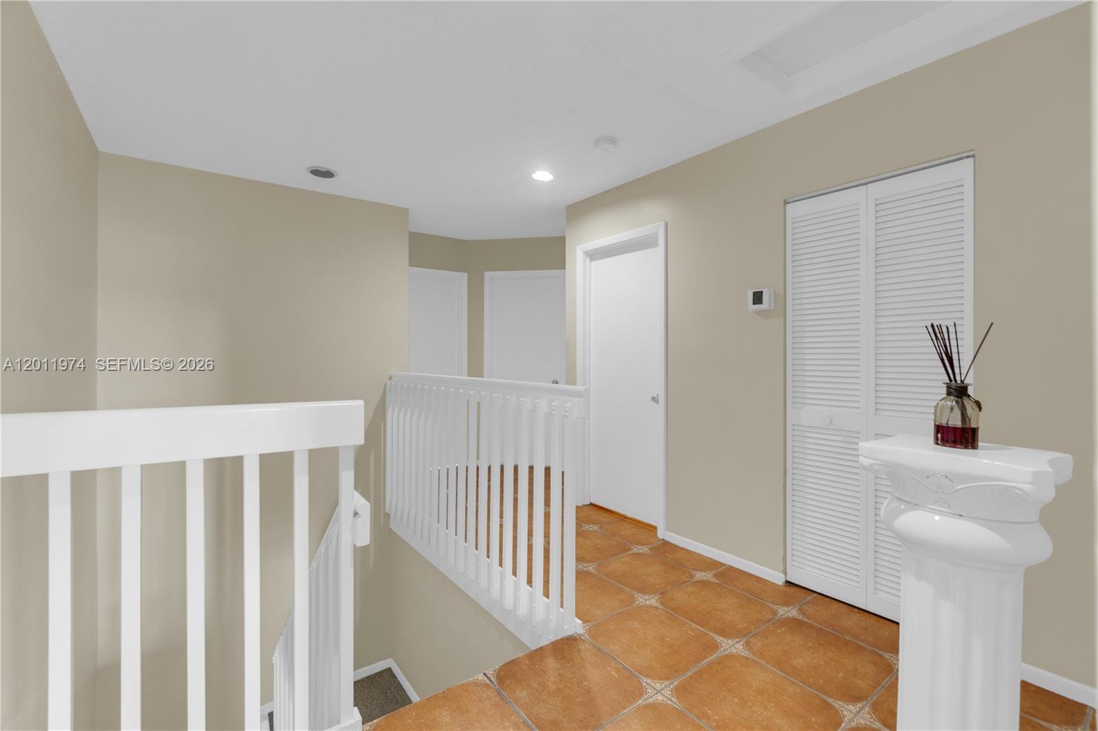 375 W Riverbend Dr, Sunrise FL 33326