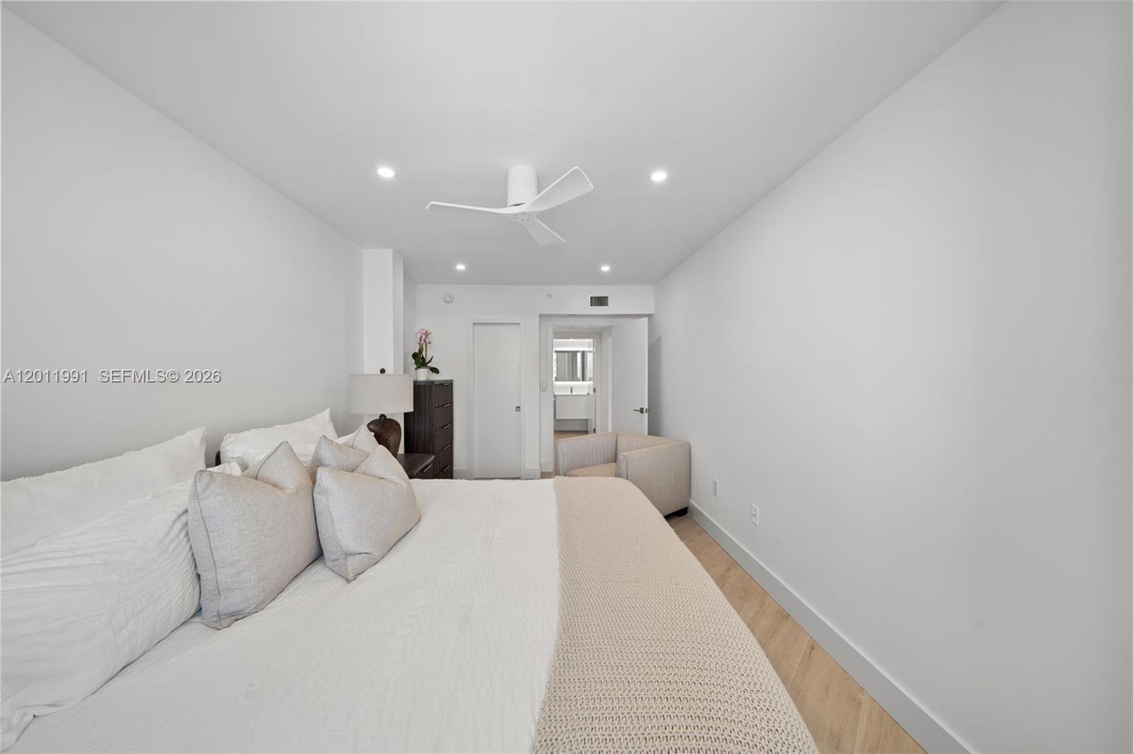 3020 NE 32nd Ave #612, Fort Lauderdale FL 33308