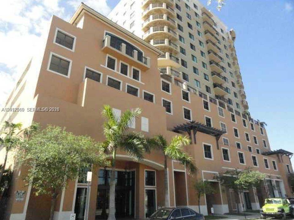 4242 NW 2nd St #901, Miami FL 33126