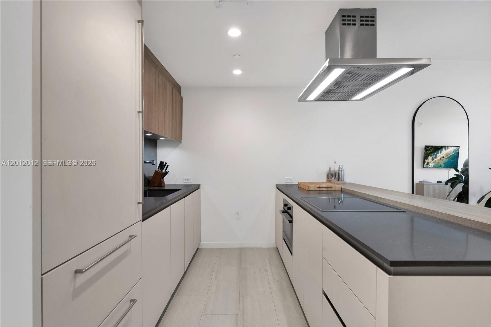 1000 Brickell Plz #3607, Miami FL 33131