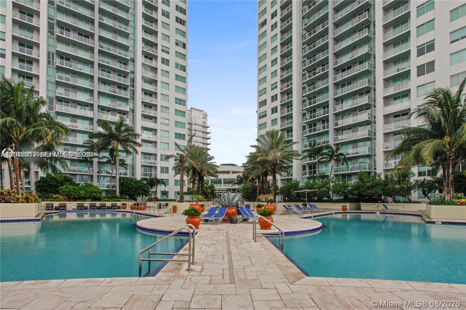 253 NE 2nd St #3002, Miami FL 33132