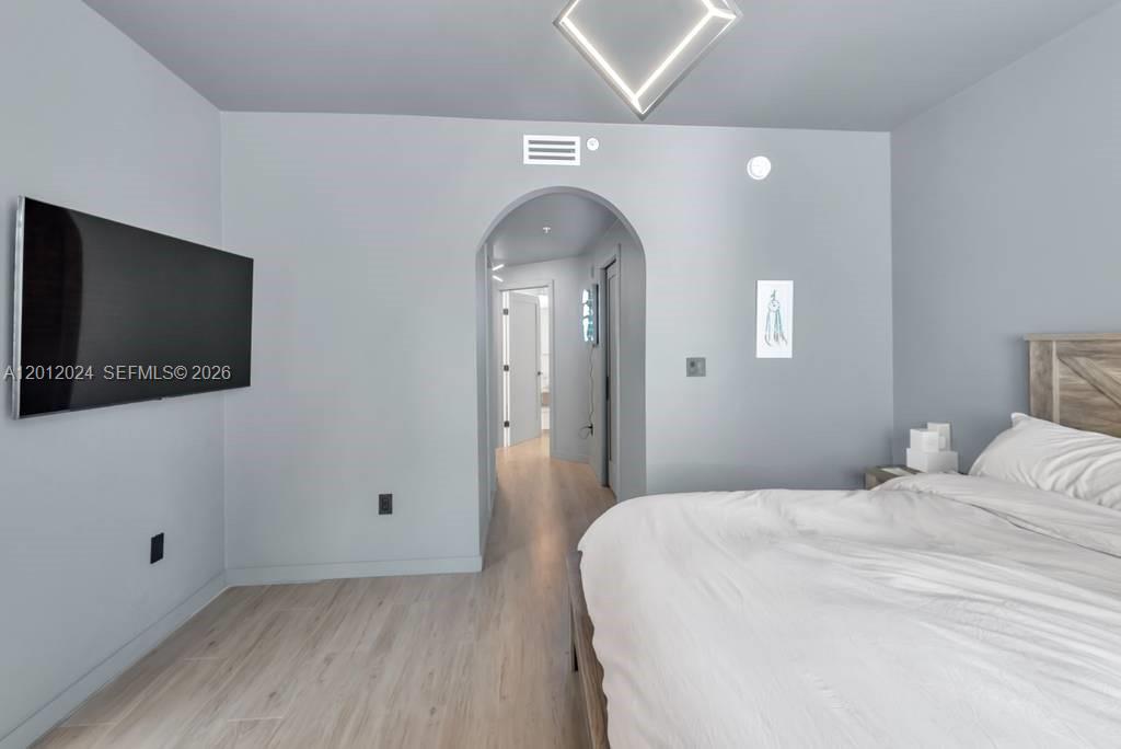 1 Century Ln #402, Miami Beach FL 33139