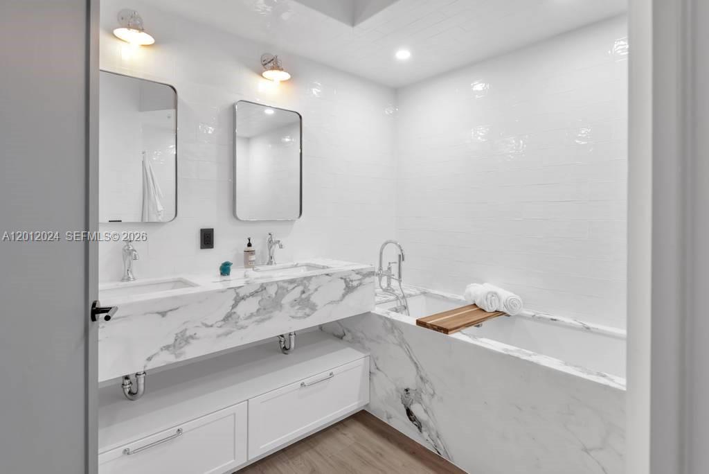 1 Century Ln #402, Miami Beach FL 33139