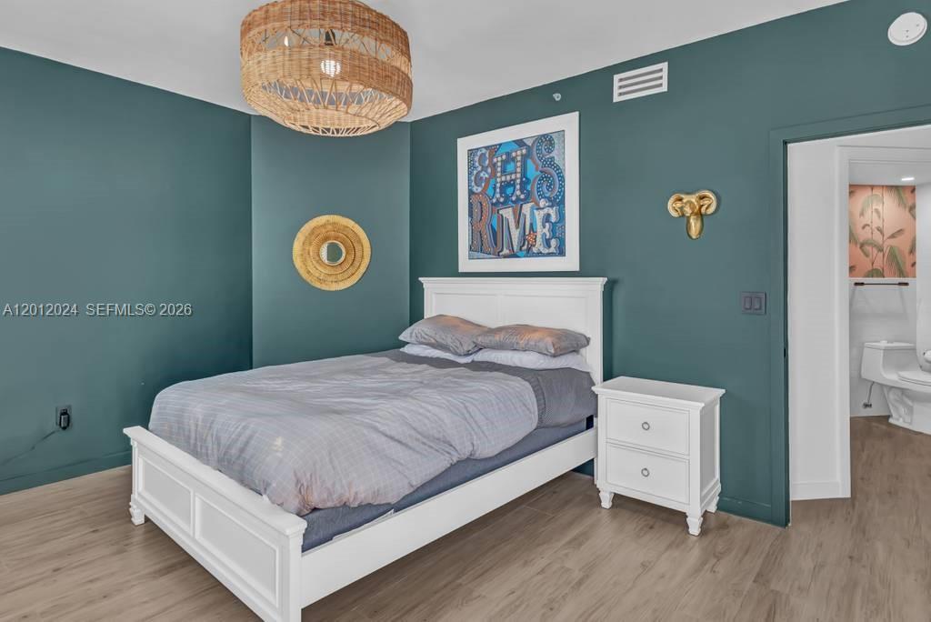 1 Century Ln #402, Miami Beach FL 33139