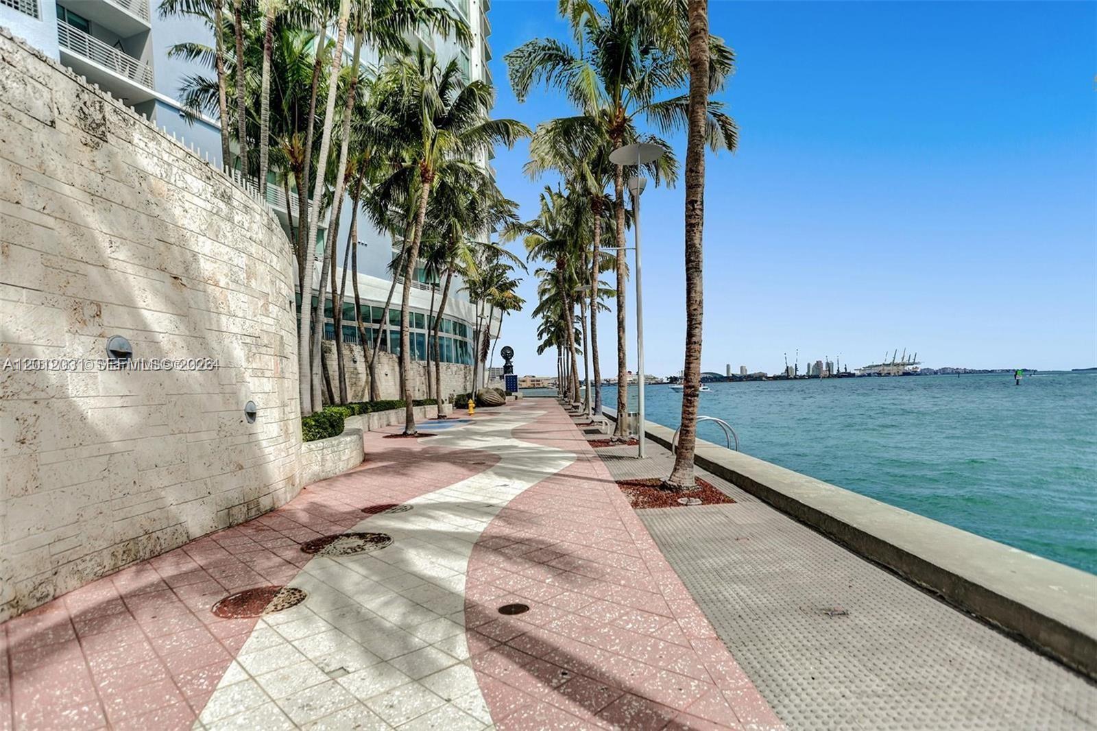 335 S Biscayne Blvd #2900, Miami FL 33131