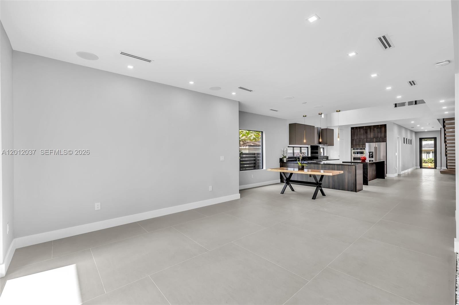 808 SW 9th St #808-B, Fort Lauderdale FL 33315