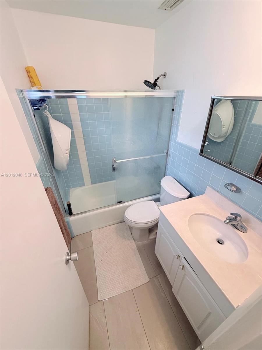9356 Byron Ave, Surfside FL 33154