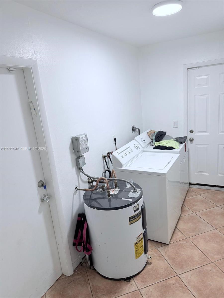 9356 Byron Ave, Surfside FL 33154