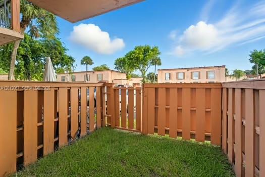 7151 Miami Lakes Dr #P-22, Miami Lakes FL 33014