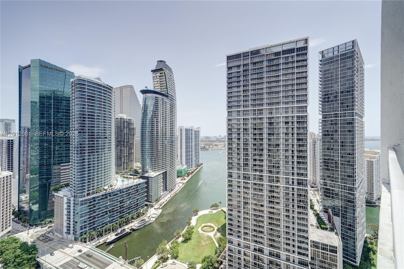 500 Brickell Ave #3807, Miami FL 33131