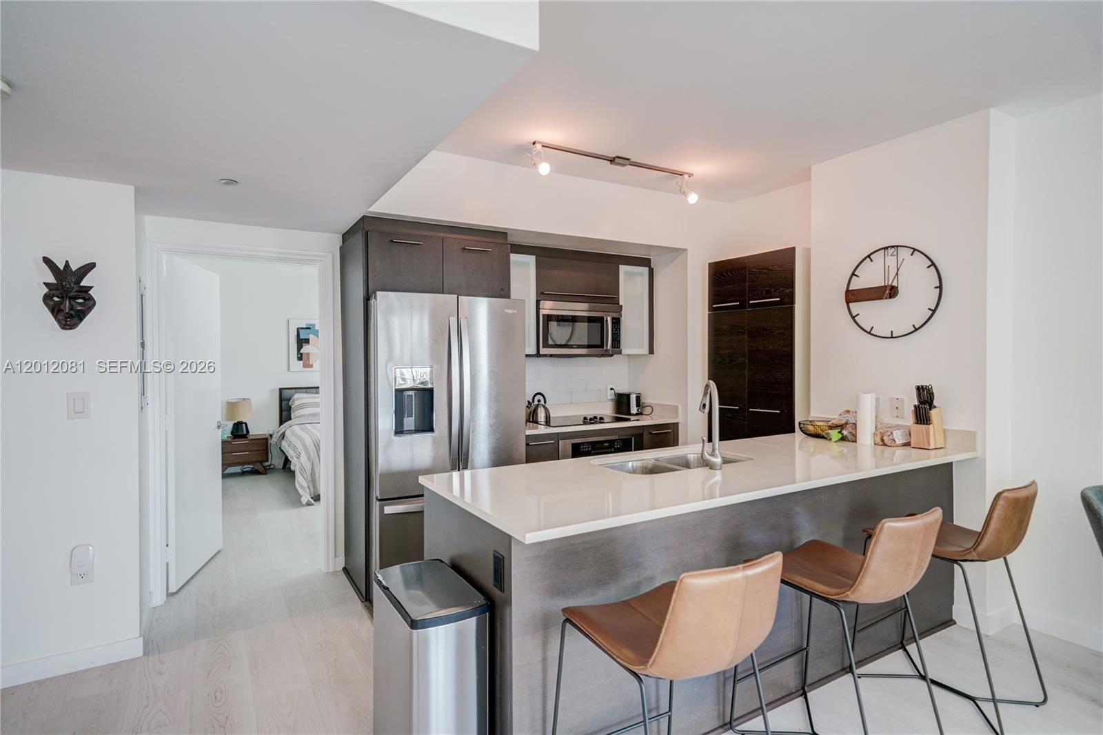 500 Brickell Ave #3807, Miami FL 33131