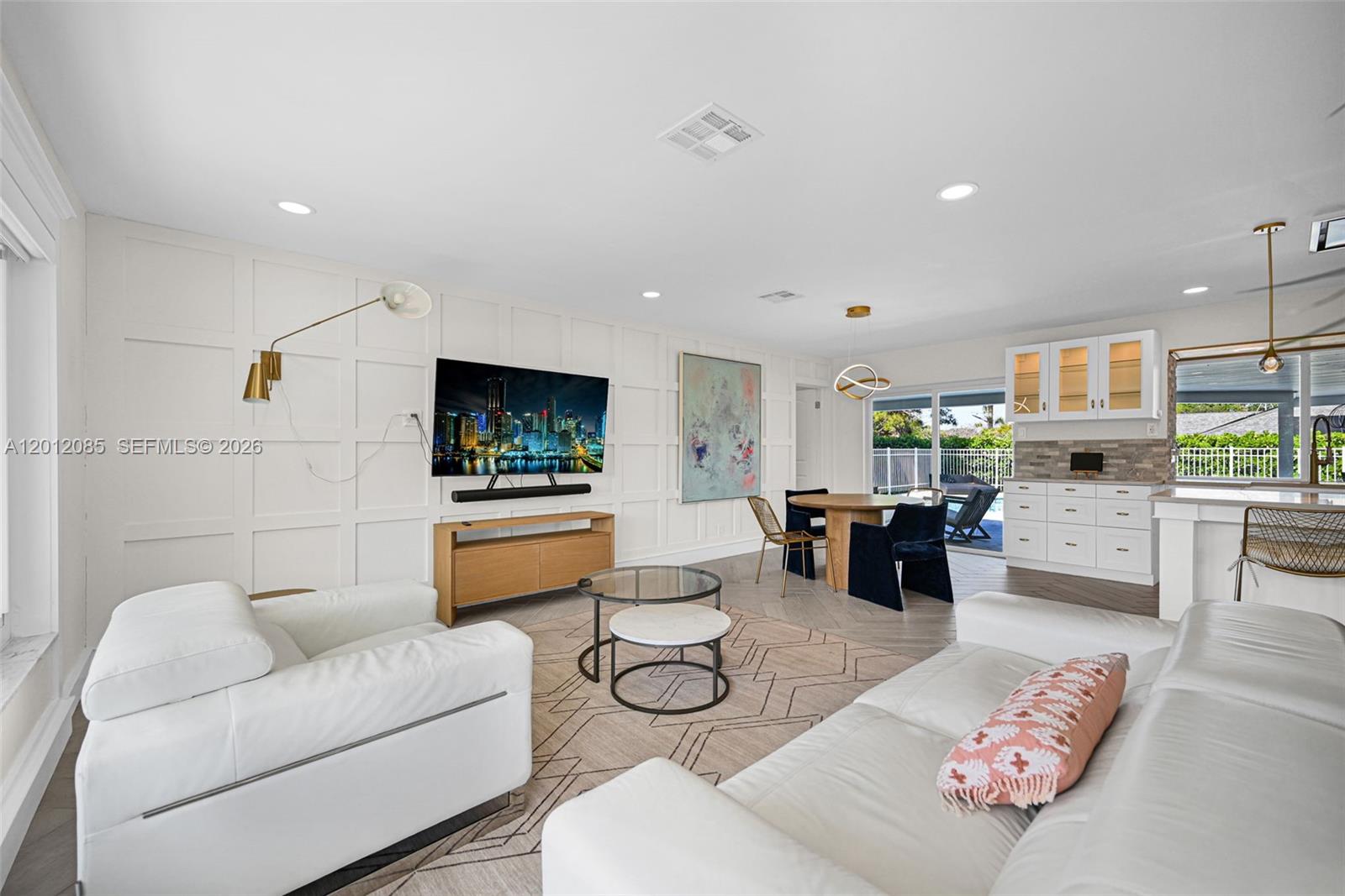 1001 NW 4th Ct, Boca Raton FL 33432