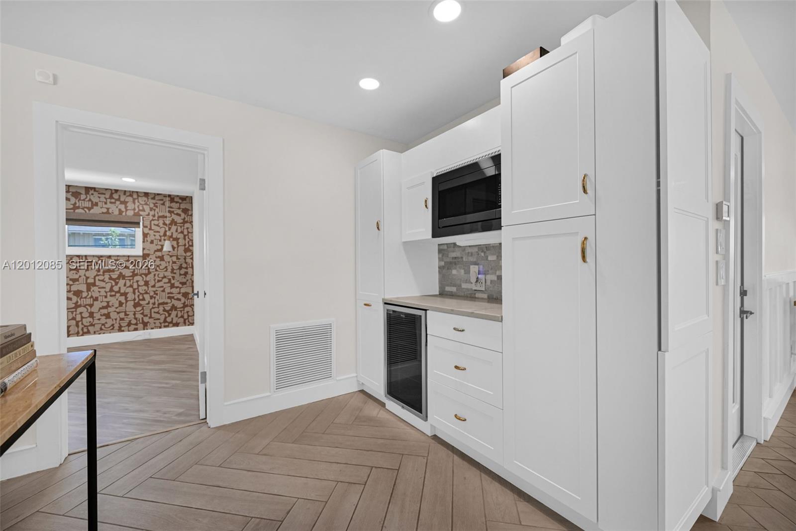 1001 NW 4th Ct, Boca Raton FL 33432