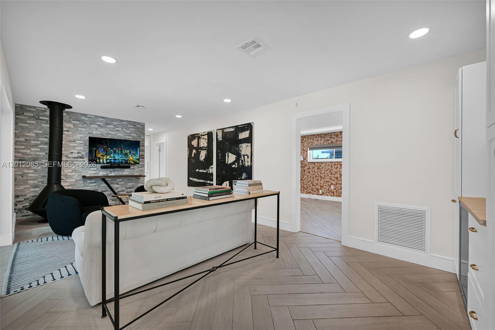 1001 NW 4th Ct, Boca Raton FL 33432