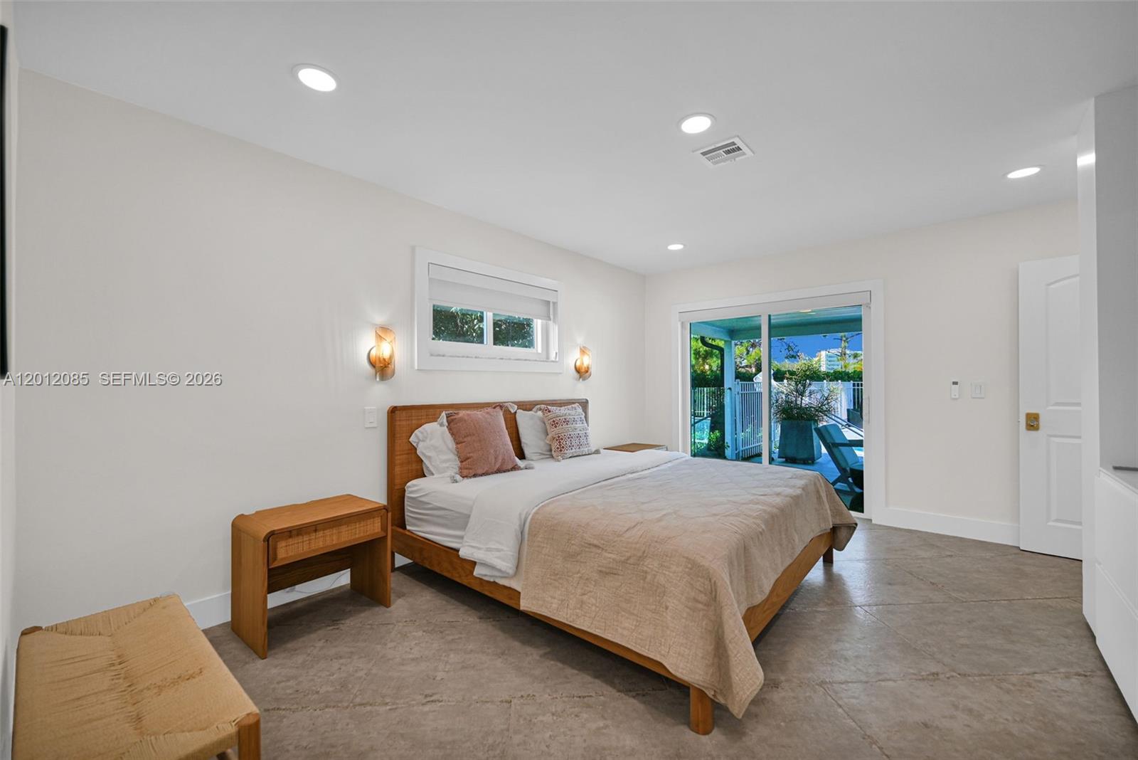 1001 NW 4th Ct, Boca Raton FL 33432