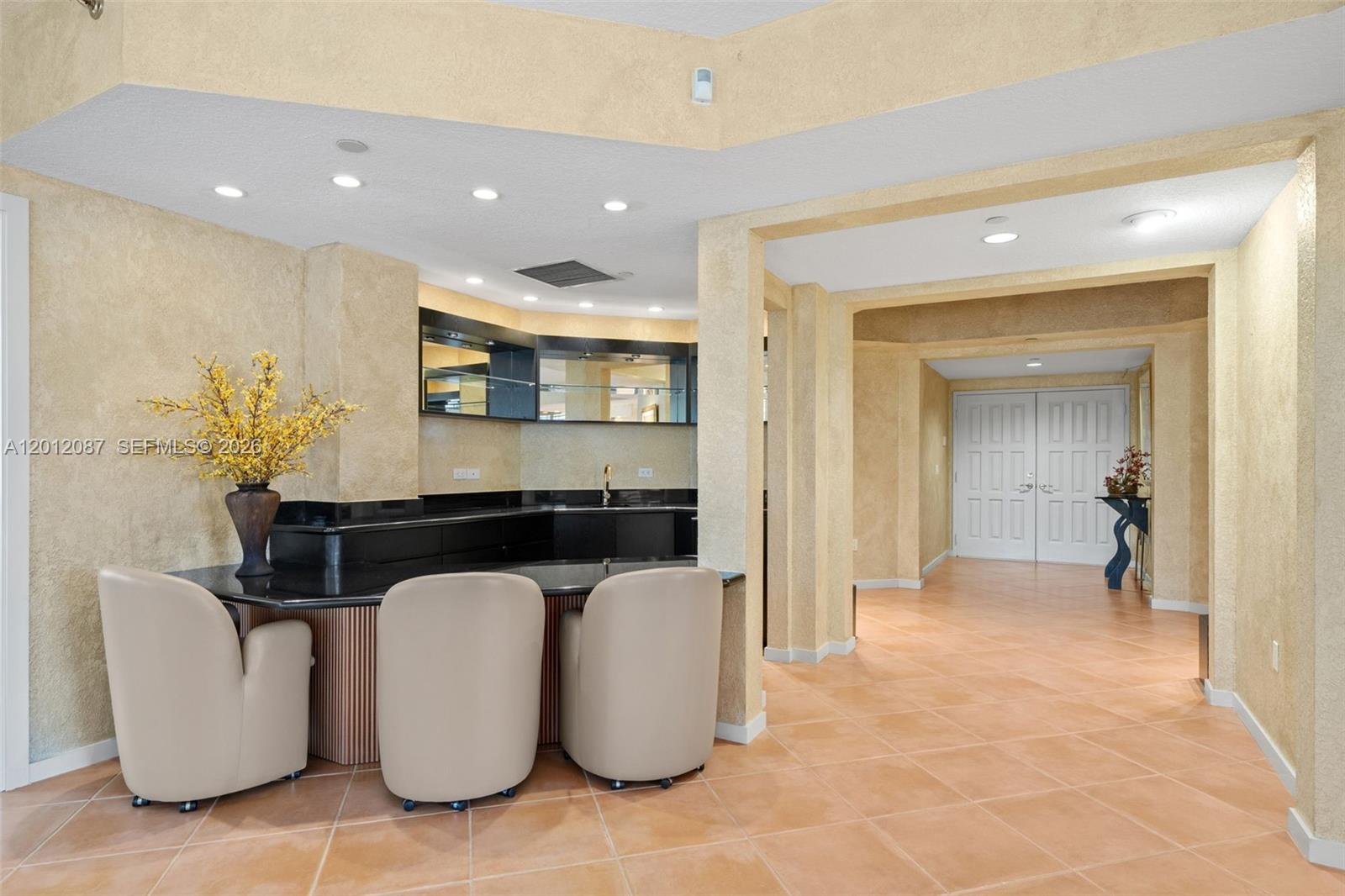 20290 Fairway Oaks Dr #221, Boca Raton FL 33434