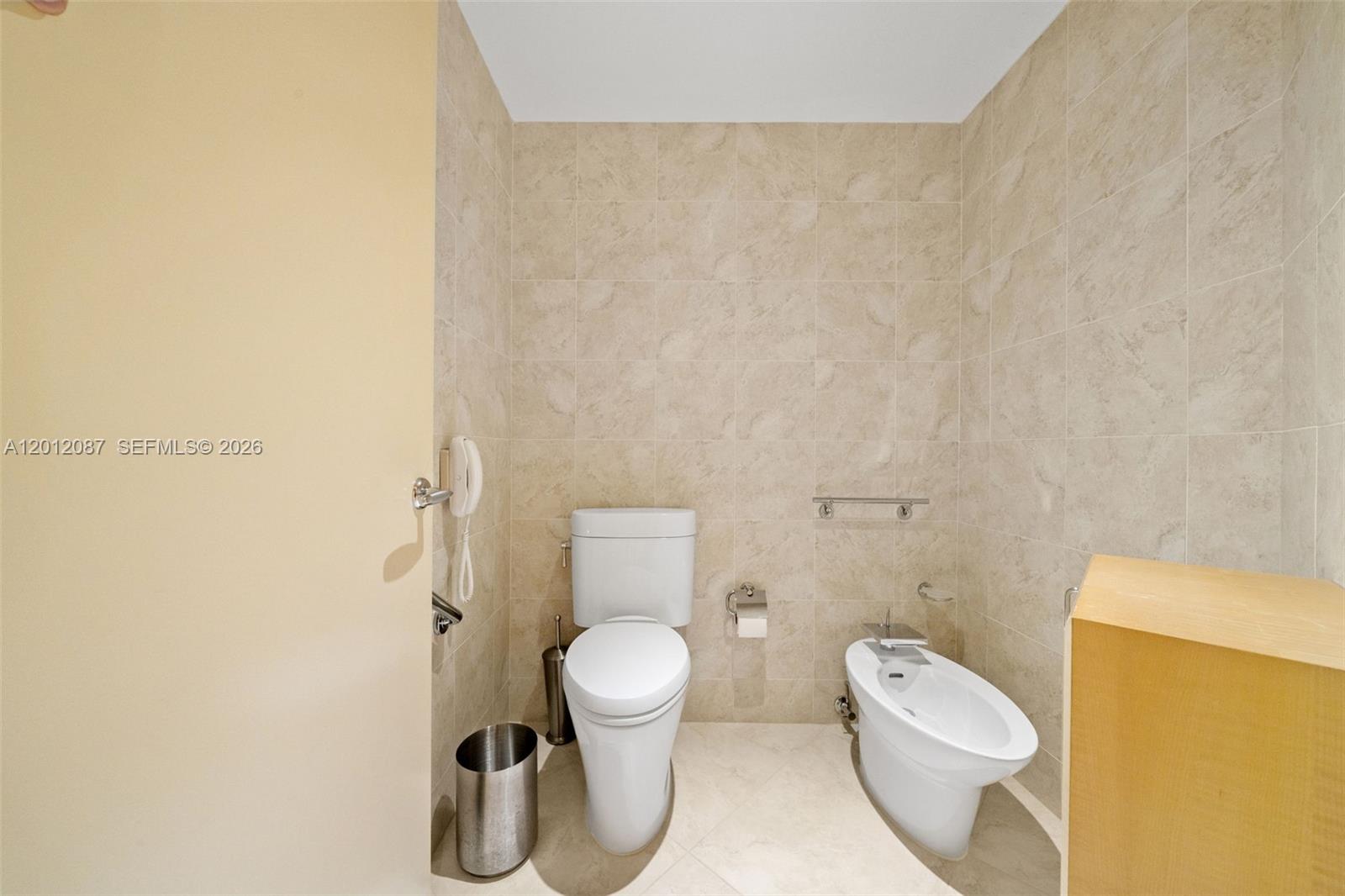 20290 Fairway Oaks Dr #221, Boca Raton FL 33434