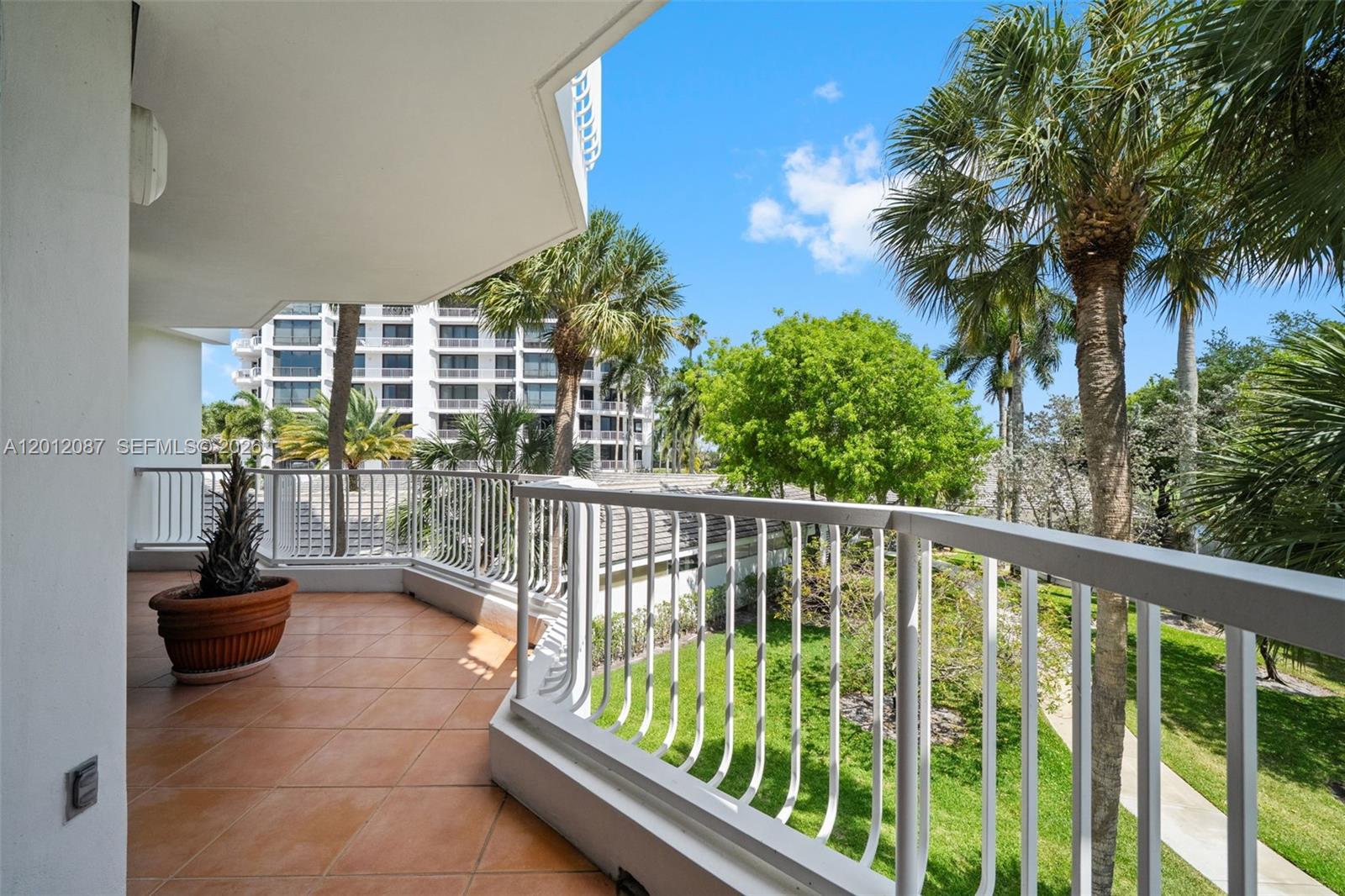 20290 Fairway Oaks Dr #221, Boca Raton FL 33434
