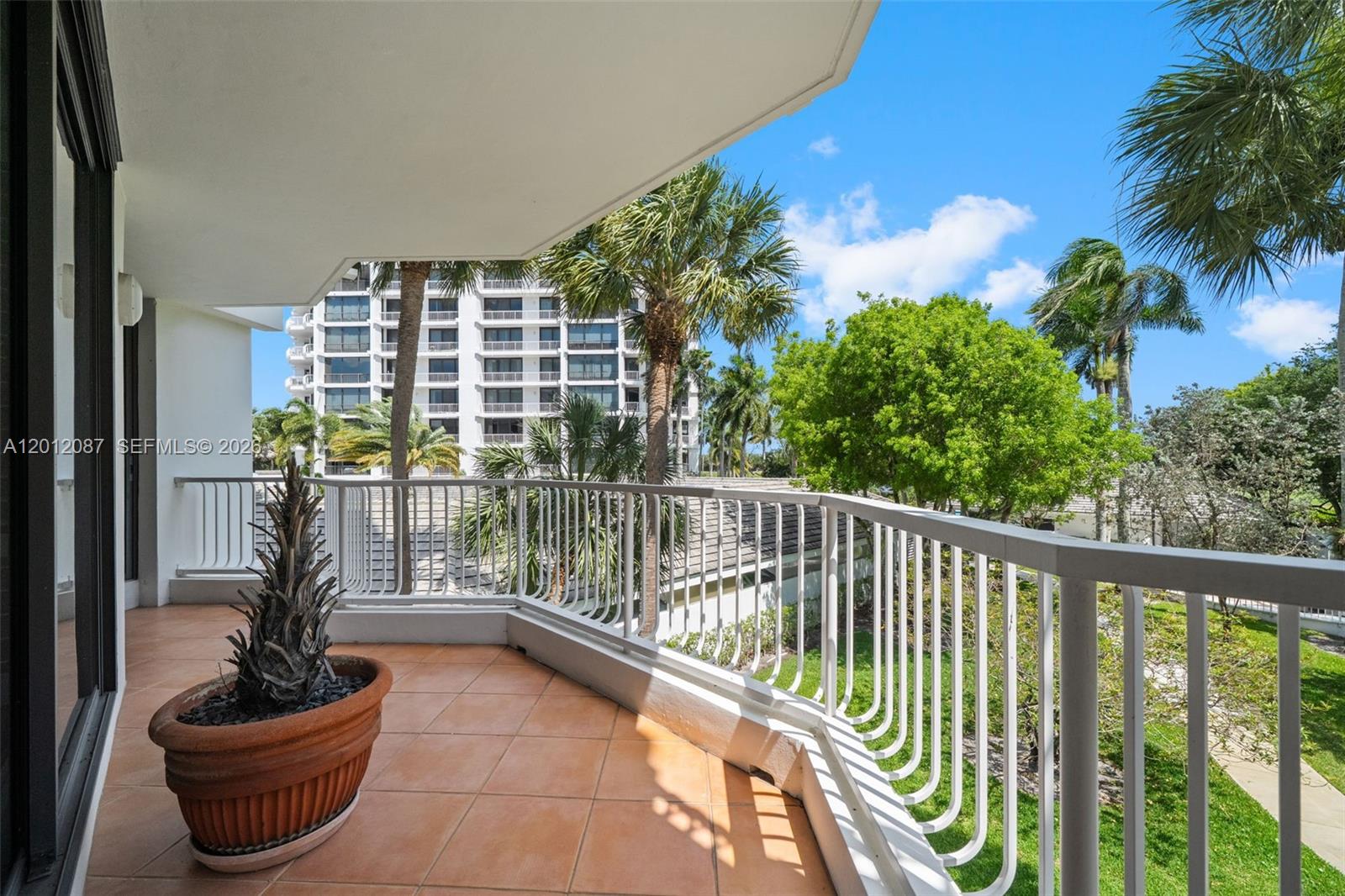 20290 Fairway Oaks Dr #221, Boca Raton FL 33434