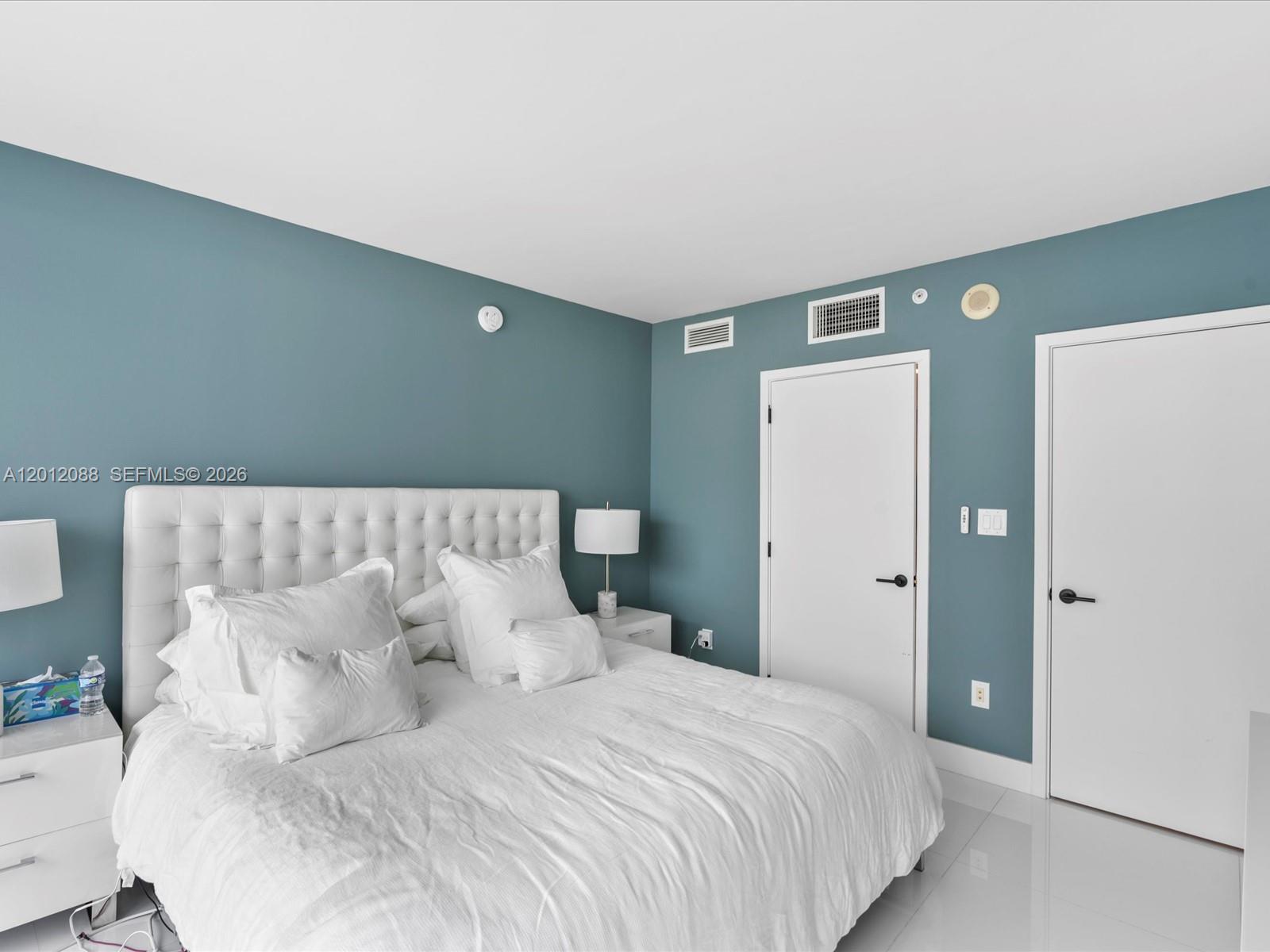 6801 Collins Ave #1208, Miami Beach FL 33141