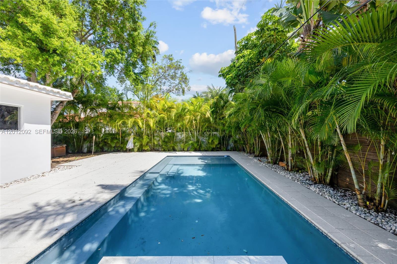 830 NE 72nd St, Miami FL 33138