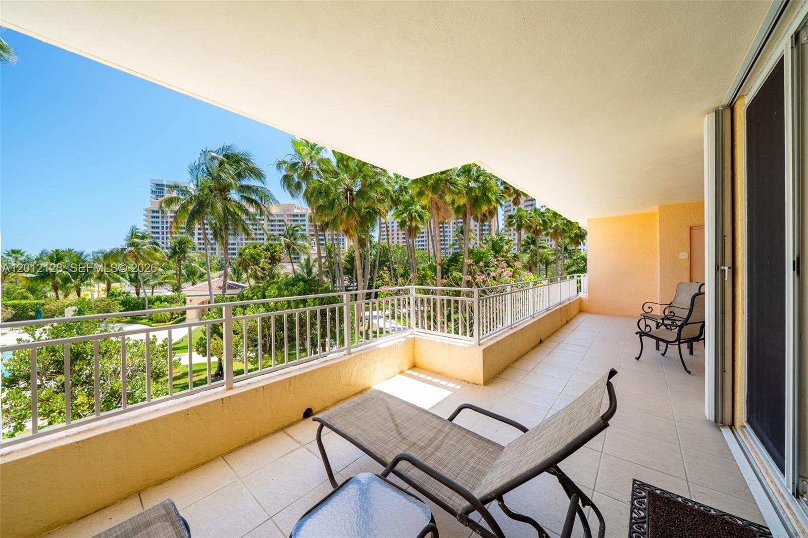 791 Crandon Blvd #404, Key Biscayne FL 33149