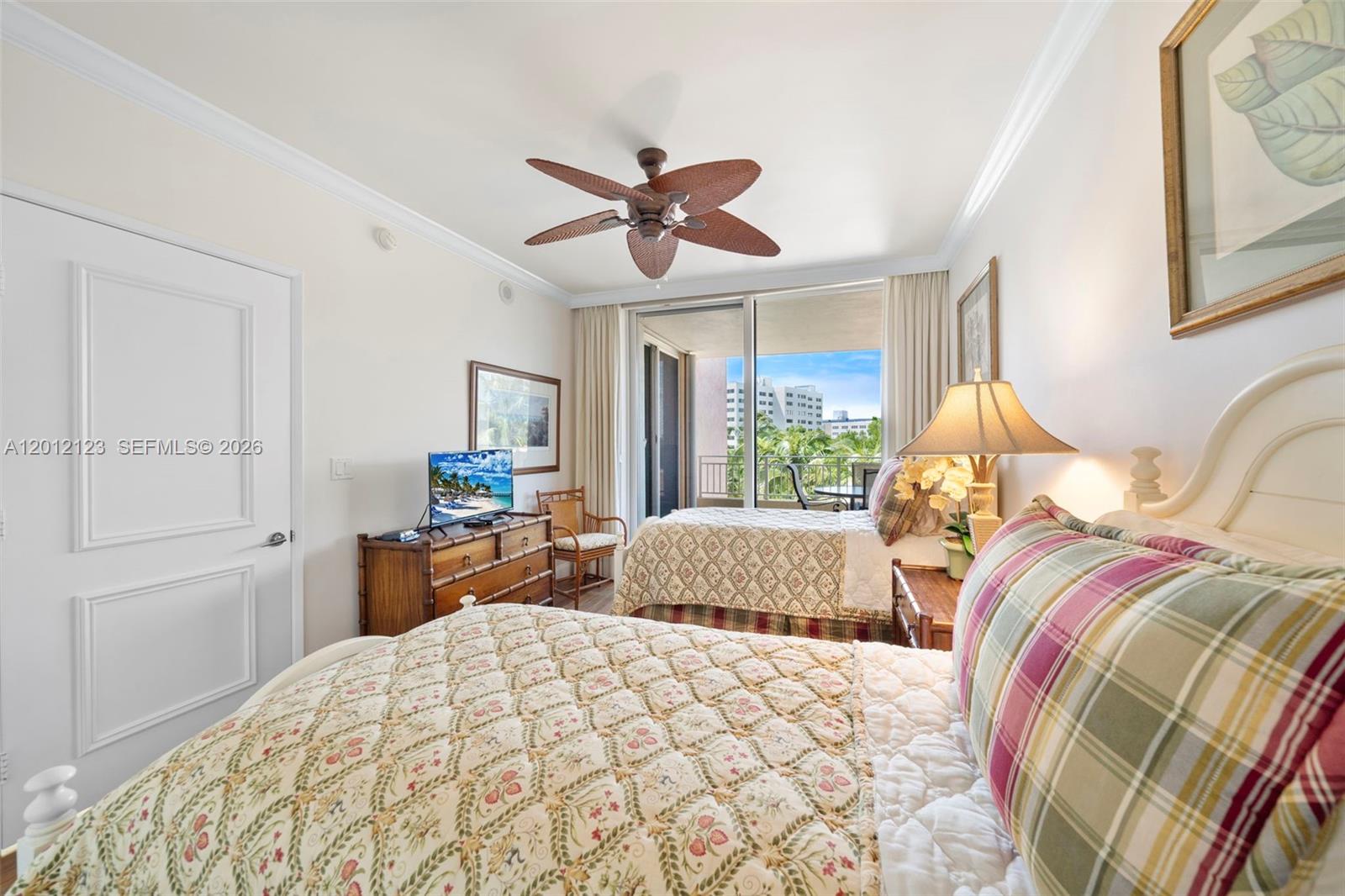791 Crandon Blvd #404, Key Biscayne FL 33149