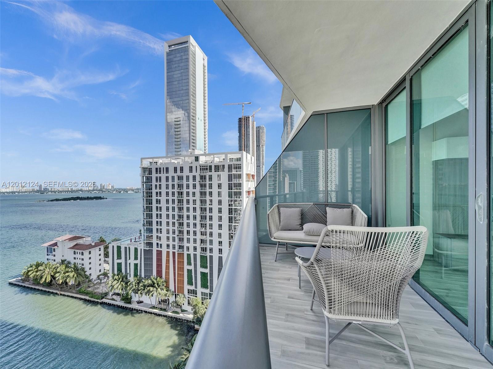 460 NE 28th St #1701, Miami FL 33137