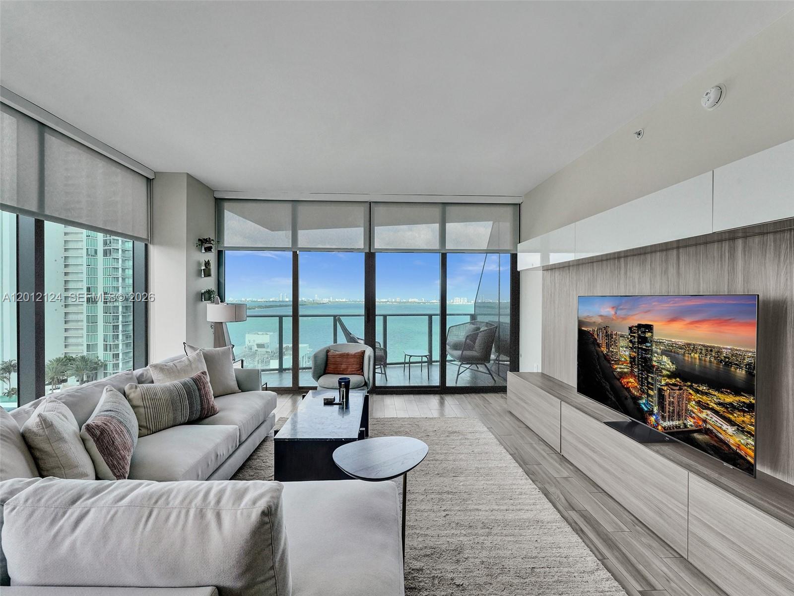 460 NE 28th St #1701, Miami FL 33137