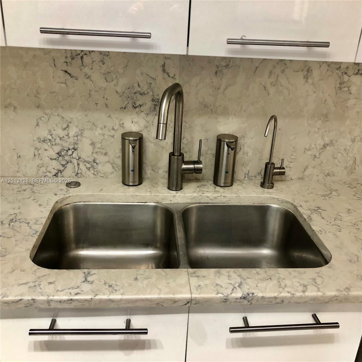 90 Alton Rd #307, Miami Beach FL 33139