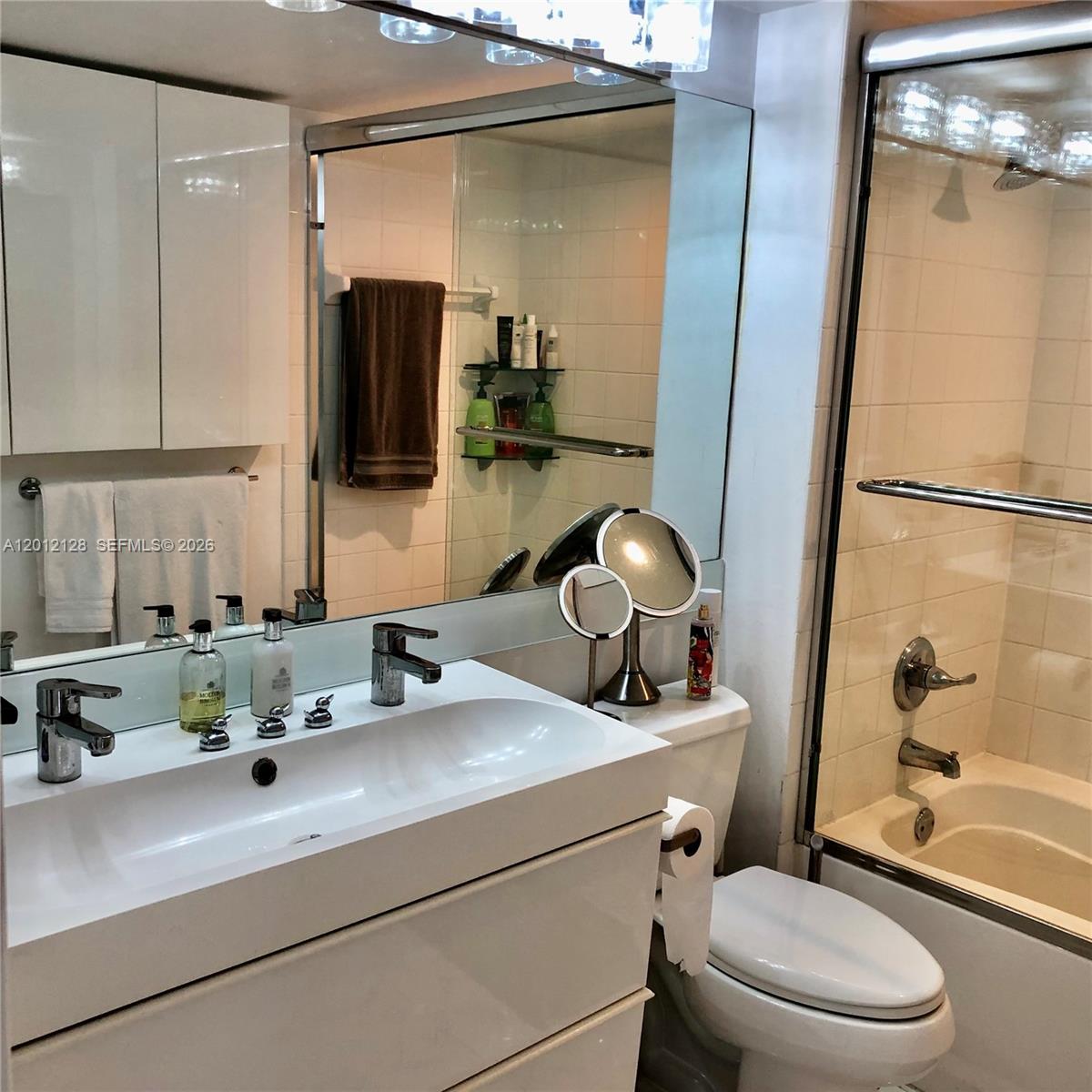 90 Alton Rd #307, Miami Beach FL 33139