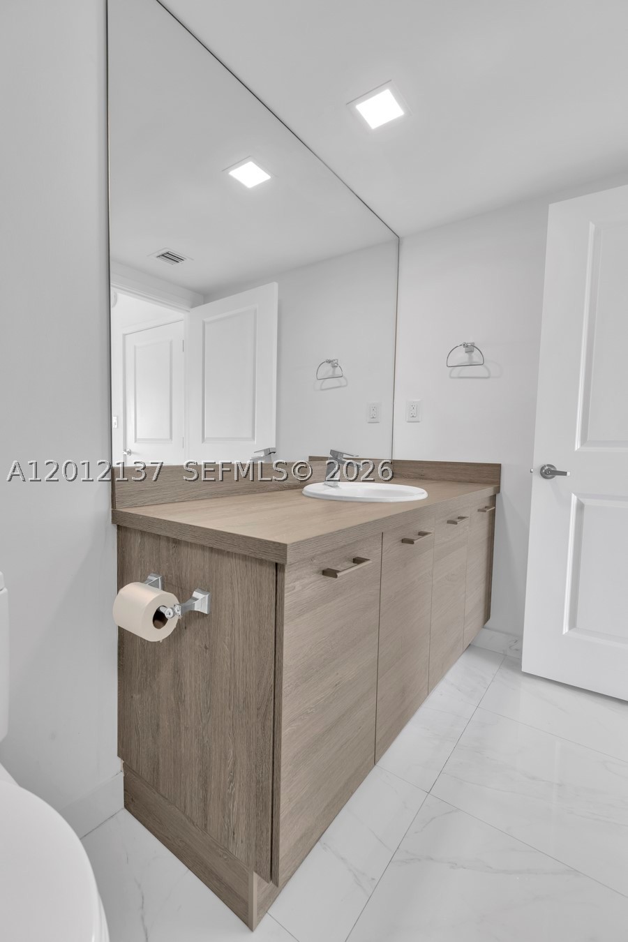 400 Sunny Isles Blvd #1903, Sunny Isles Beach FL 33160