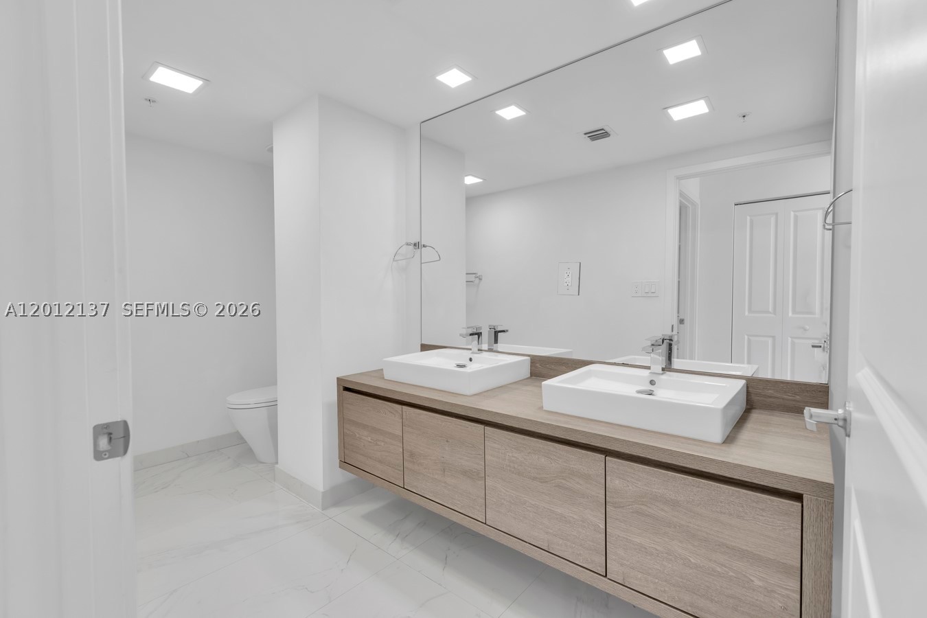 400 Sunny Isles Blvd #1903, Sunny Isles Beach FL 33160